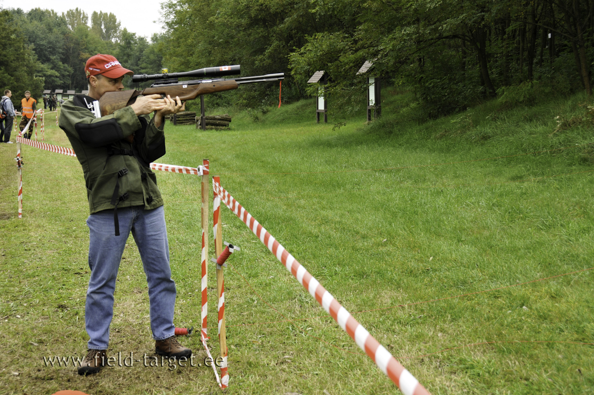 10 paremat vedrupüssilaskurit.George Harde Kanadast. AA TX200, Bushnell Elite 4200 8-32x40, JSB. 95 tabamust - 5. koht